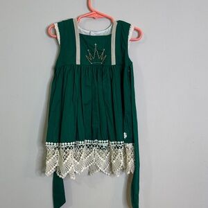 Well dressed wolf daydream Green Dress with Lace Trim size 24 months
